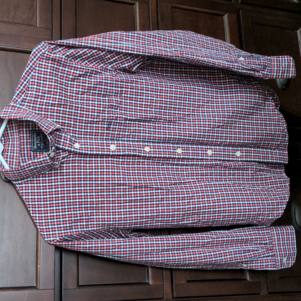 Abacrombie & Fitch Men's Plaid Button Down Shirt. Size S
